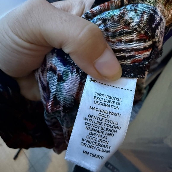 Nwt Cable & Gauge Colorful Tropical Floral Sleeveless Top - Picture 4 of 5